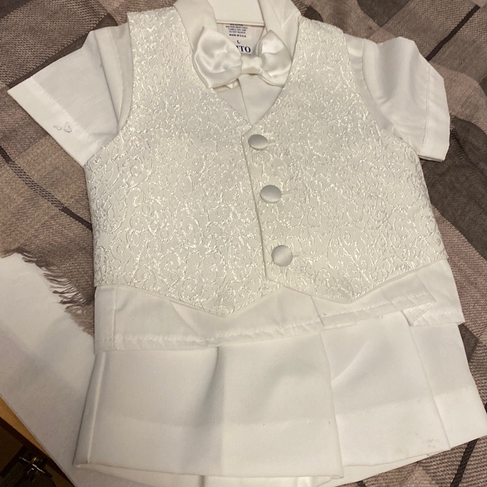 NWT Lito 3 pc suit size L